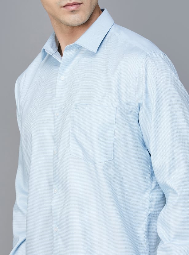 Arrow Men Slim Fit Solid Spread Collar Casual Shirt
