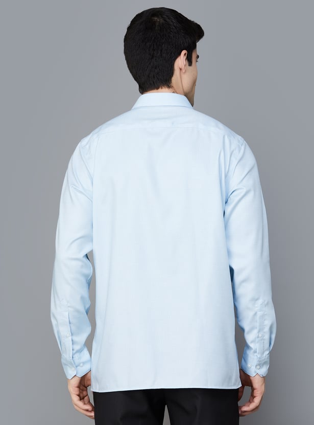 Arrow Men Slim Fit Solid Spread Collar Casual Shirt