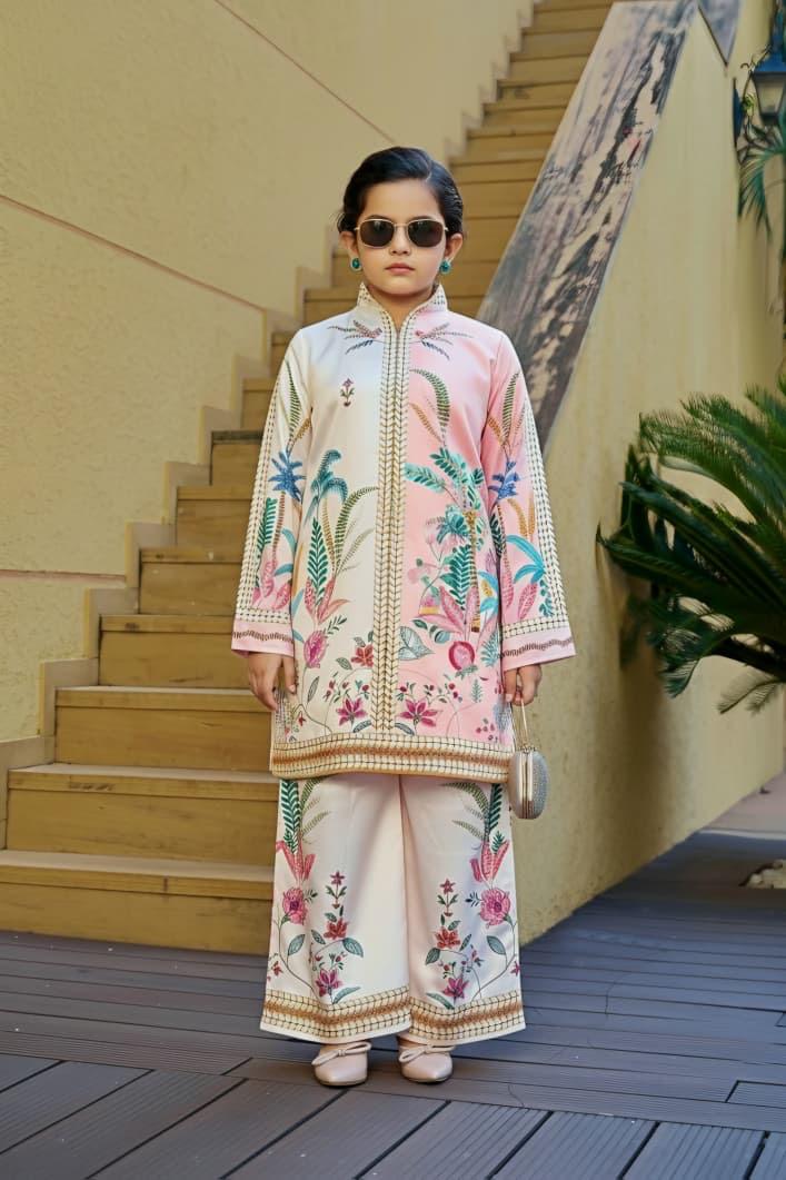 Stylish  Co-ord Set With  Semi-Formal Look With A Modern Ethnic Touch